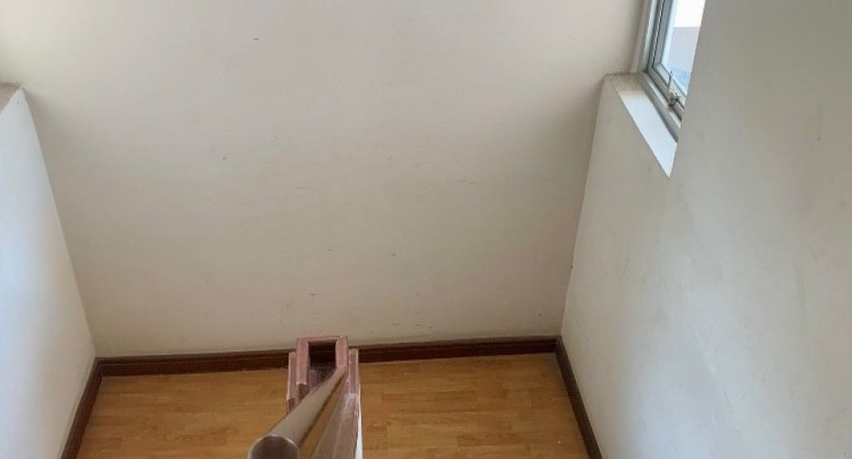 For sale 3 bedrooms house in Min Buri, Bangkok