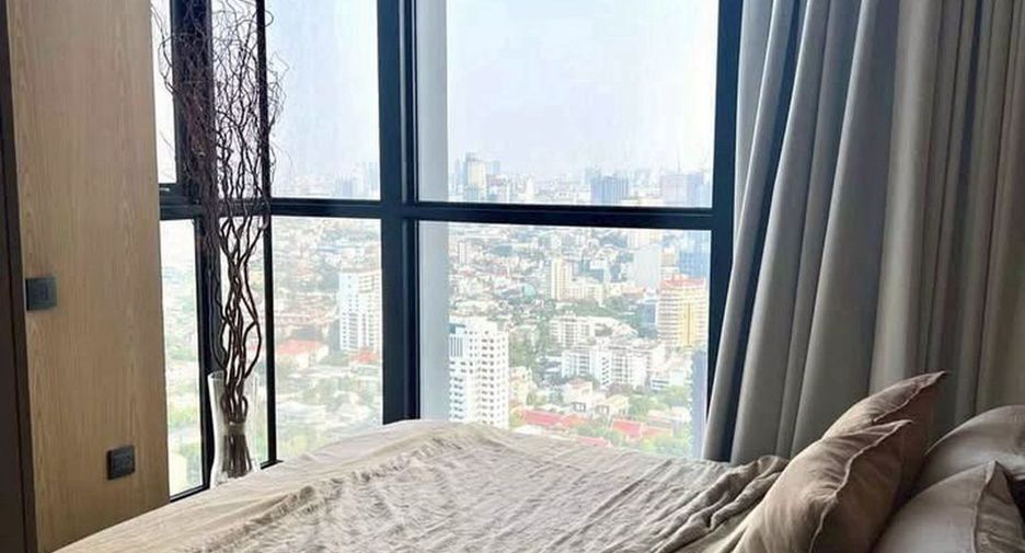 For rent 2 bedrooms condo in Watthana, Bangkok