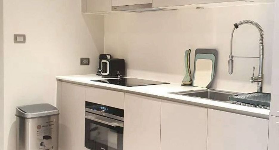 For rent 2 bedrooms condo in Khlong San, Bangkok