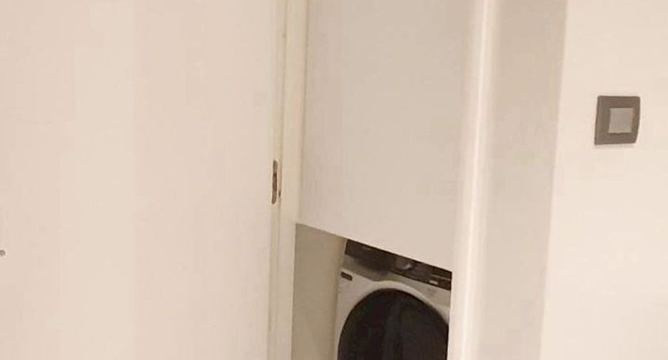 For rent 2 bedrooms condo in Khlong San, Bangkok