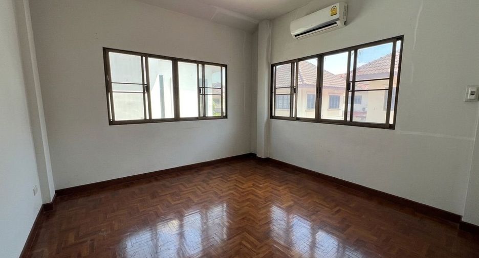 Haus zum Kauf mit 4 Zimmer in Mae Rim, Chiang Mai