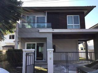 À louer 4 chambres maison à Mueang Chiang Mai, Chiang Mai