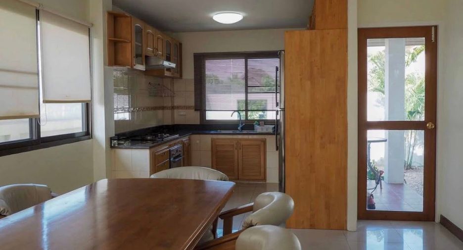 For rent 3 bedrooms house in Hang Dong, Chiang Mai