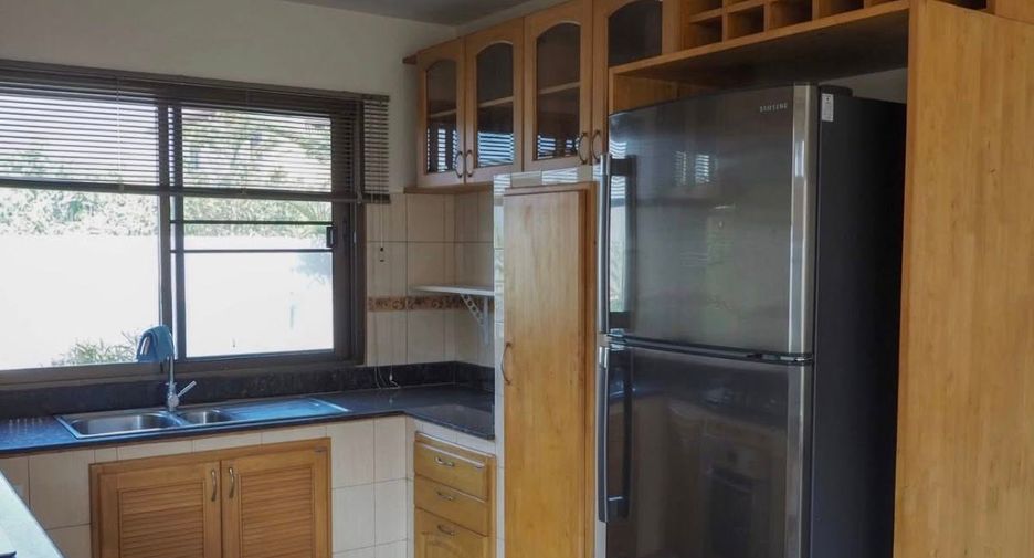 For rent 3 bedrooms house in Hang Dong, Chiang Mai