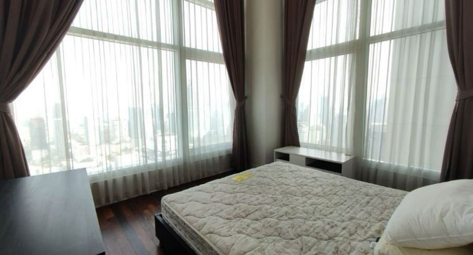 Wohnung zur Miete mit 4 Zimmer in Watthana, Bangkok
