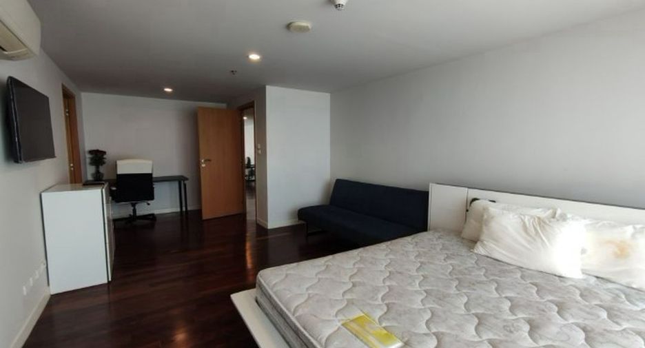 Wohnung zur Miete mit 4 Zimmer in Watthana, Bangkok