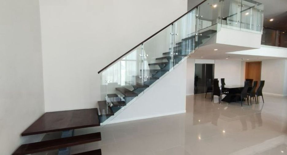 Wohnung zur Miete mit 4 Zimmer in Watthana, Bangkok