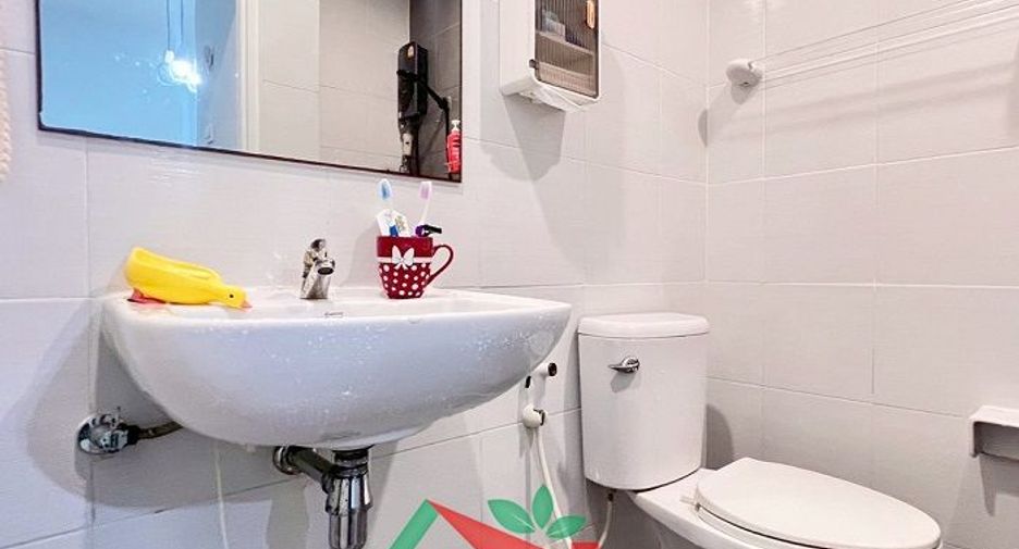 For sale 3 bedrooms townhouse in Sai Mai, Bangkok