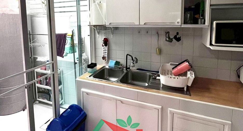 For sale 3 bedrooms townhouse in Sai Mai, Bangkok
