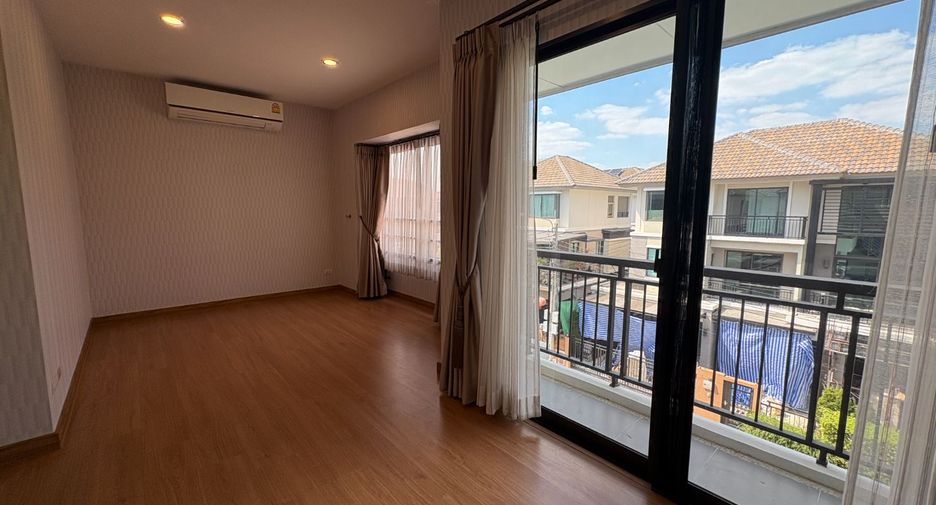 For rent 4 bedrooms house in Suan Luang, Bangkok