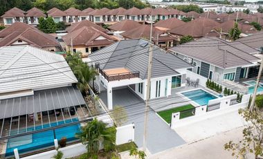 For sale 3 bedrooms house in East Pattaya, Pattaya