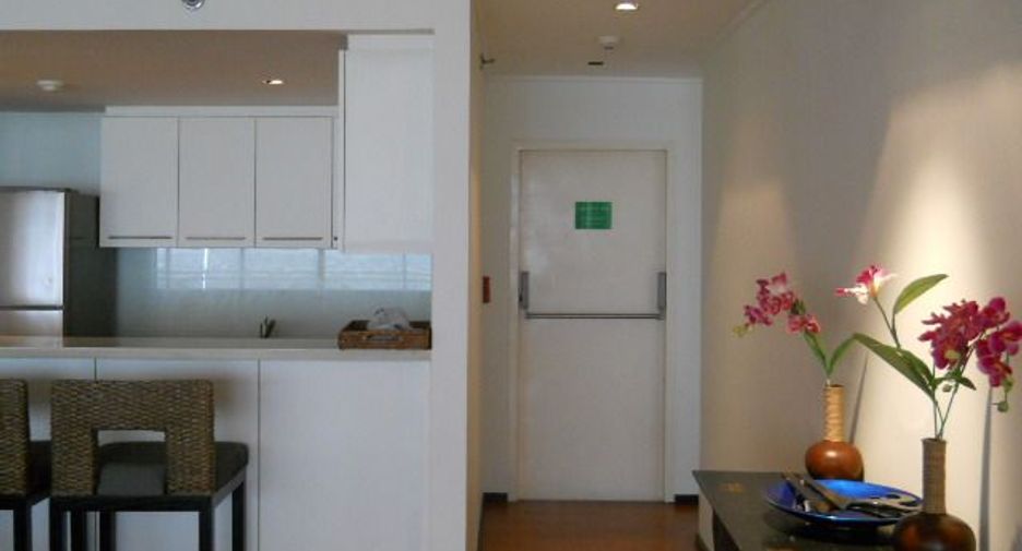 For rent 3 bedrooms condo in Central Pattaya, Pattaya