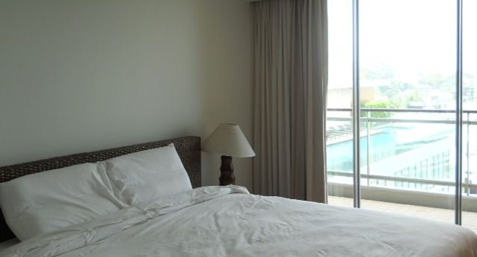 For rent 3 bedrooms condo in Central Pattaya, Pattaya