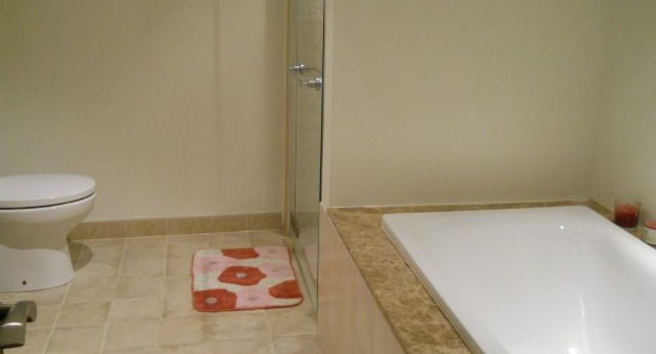 For rent 3 bedrooms condo in Central Pattaya, Pattaya