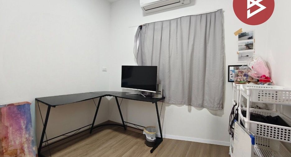 For sale 3 bedrooms house in Sam Phran, Nakhon Pathom