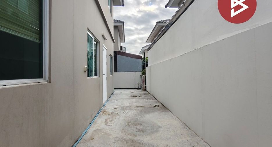 For sale 3 bedrooms house in Sam Phran, Nakhon Pathom