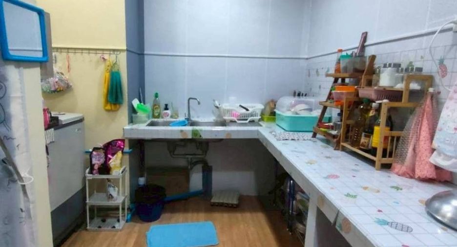 Reihenhaus zum Kauf mit 2 Zimmer in Ban Pho, Chachoengsao