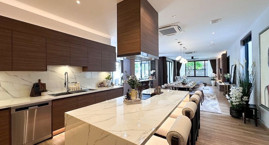 À vendre 5 chambres villa à Hang Dong, Chiang Mai