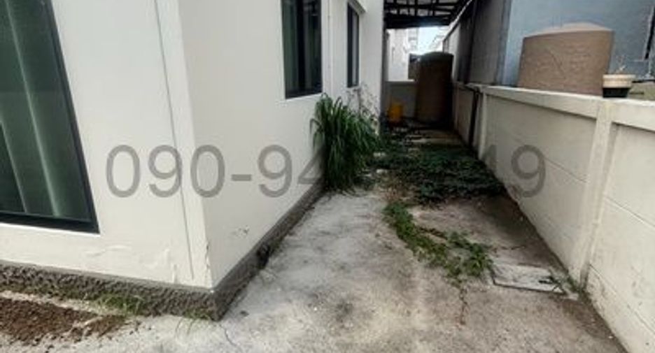 Casa en alquiler de 3 habitaciones en Ban Pho, Chachoengsao