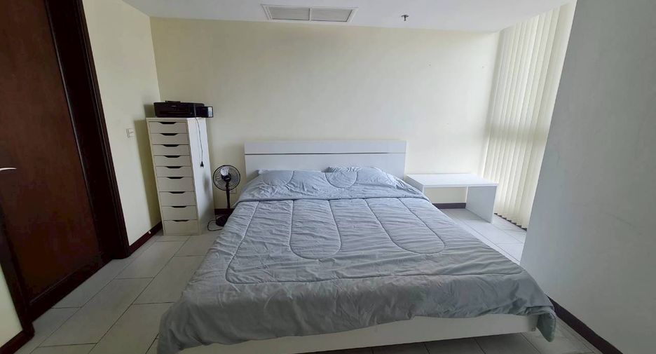 For sale 2 bedrooms condo in Central Pattaya, Pattaya