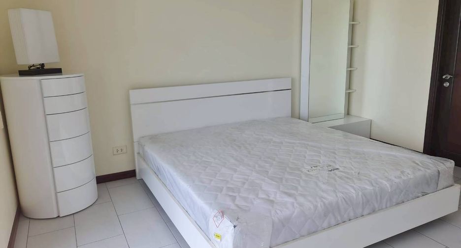 For sale 2 bedrooms condo in Central Pattaya, Pattaya