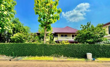 Haus zum Kauf mit 4 Zimmer in Thawi Watthana, Bangkok
