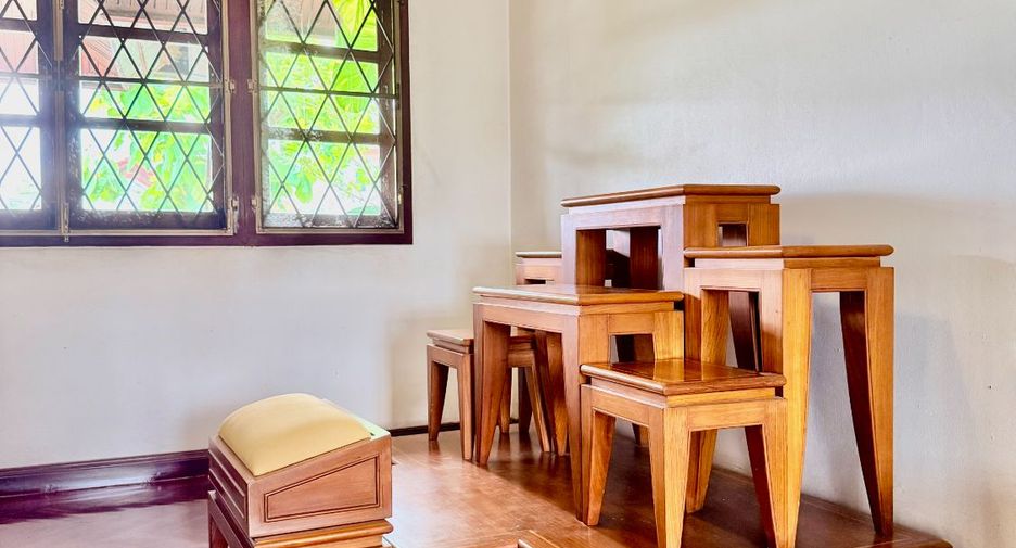 For sale 4 bedrooms house in Thawi Watthana, Bangkok
