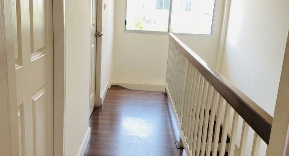 For sale 3 bedrooms townhouse in Bang Phli, Samut Prakan
