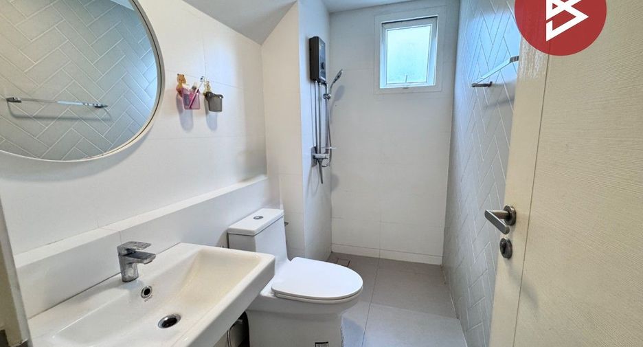 For sale 3 bedrooms house in Khlong Luang, Pathum Thani