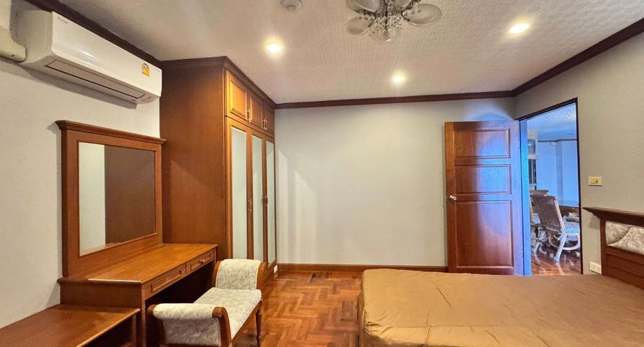 Condo en alquiler de 3 habitaciones en North Pattaya, Pattaya