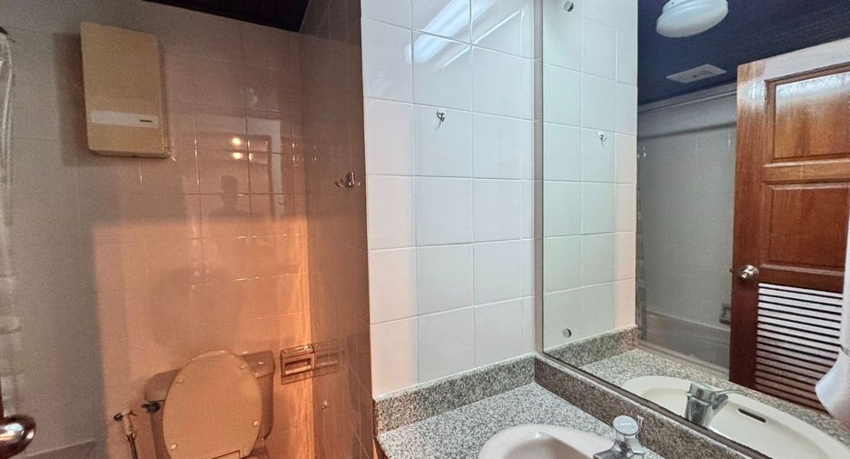 Condo en alquiler de 3 habitaciones en North Pattaya, Pattaya