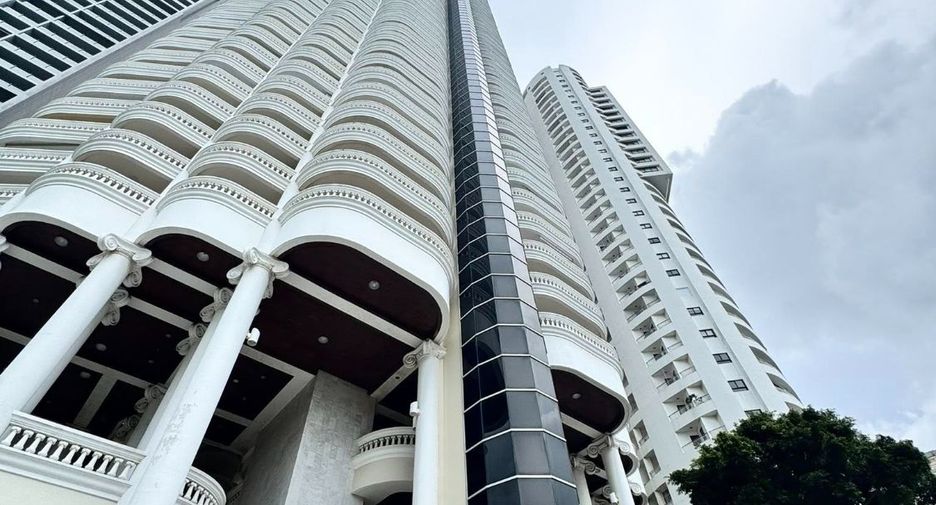 Condo en alquiler de 3 habitaciones en North Pattaya, Pattaya