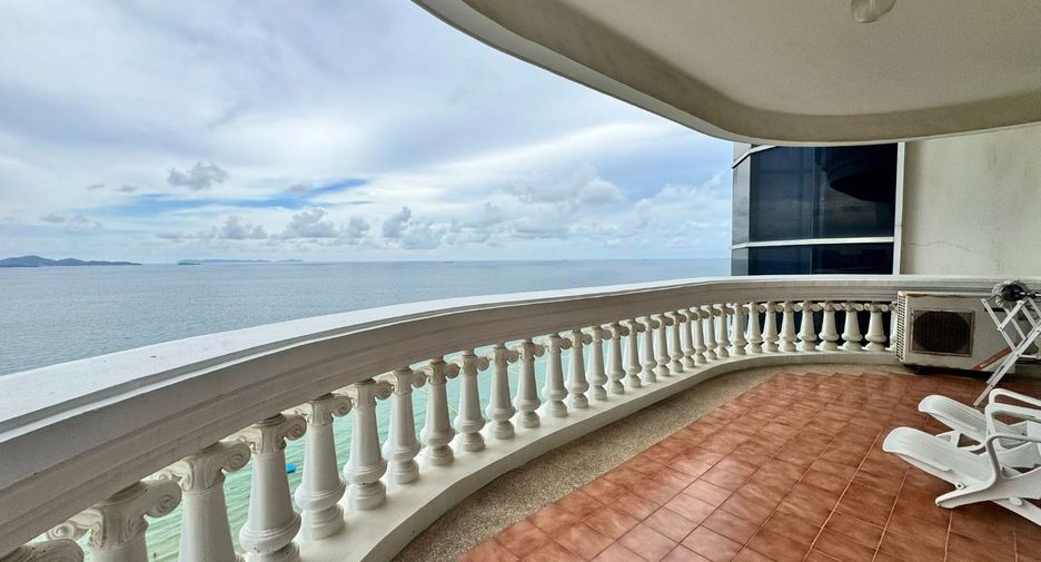 Condo en alquiler de 3 habitaciones en North Pattaya, Pattaya