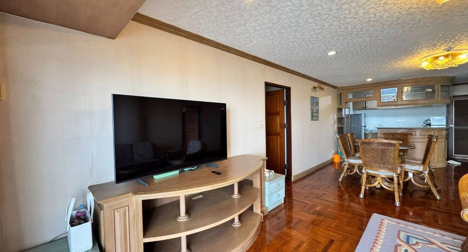 Condo en alquiler de 3 habitaciones en North Pattaya, Pattaya