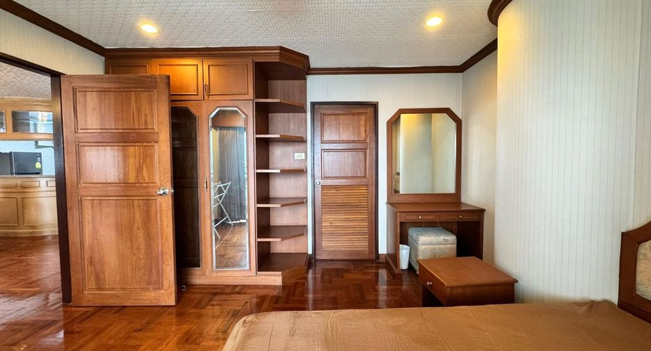 Condo en alquiler de 3 habitaciones en North Pattaya, Pattaya