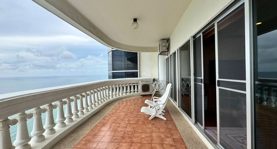 Condo en alquiler de 3 habitaciones en North Pattaya, Pattaya