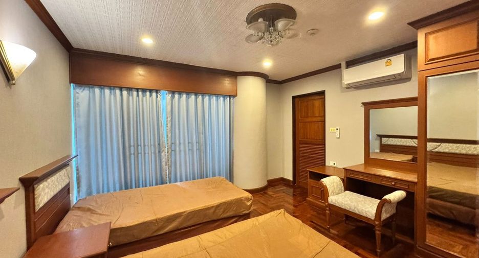 Condo en alquiler de 3 habitaciones en North Pattaya, Pattaya