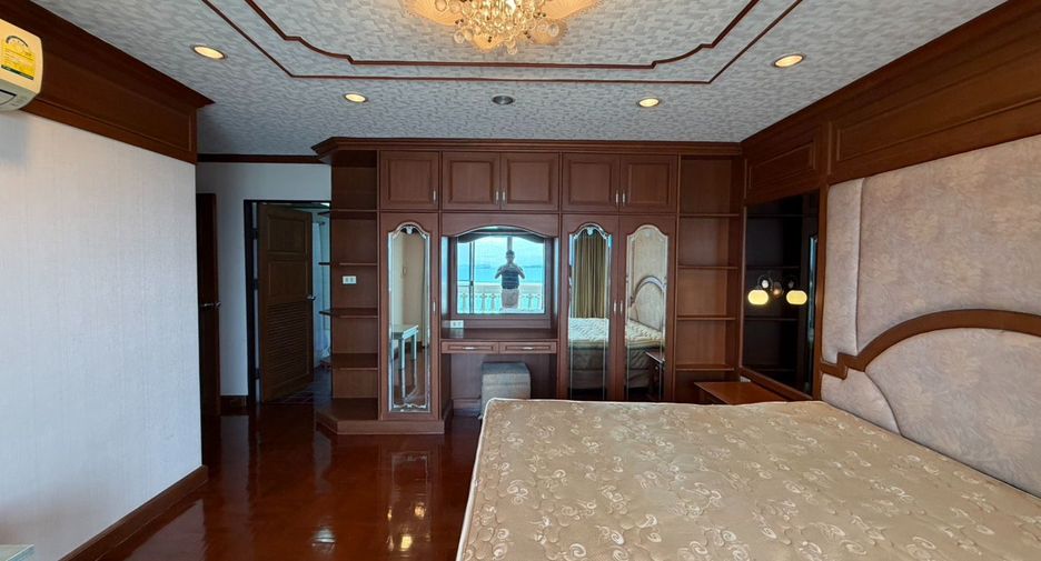 Condo en alquiler de 3 habitaciones en North Pattaya, Pattaya