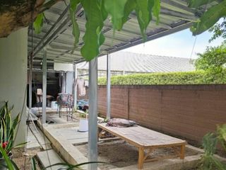 For sale 3 bedrooms house in Mueang Pathum Thani, Pathum Thani