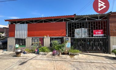 For sale 4 ベッドルーム townhouse in Bang Kapi, Bangkok