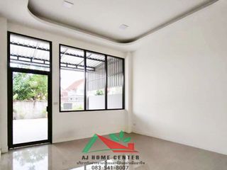 For sale 2 bedrooms house in Lam Luk Ka, Pathum Thani