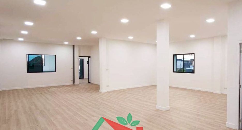 出售 2 卧室 独立屋 在 Lam Luk Ka, Pathum Thani