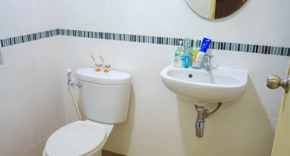 For sale 32 bedrooms apartment in Suan Luang, Bangkok