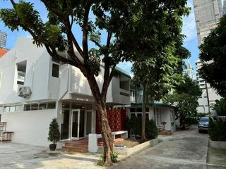Oficina en alquiler en Khlong Toei, Bangkok