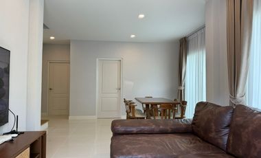 Casa en venta de 4 habitaciones en Bang Phli, Samut Prakan