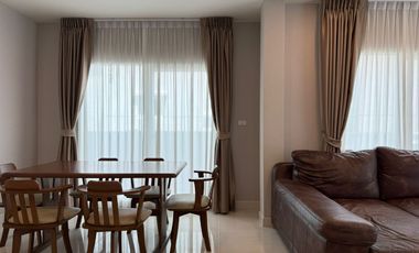 Casa en venta de 4 habitaciones en Bang Phli, Samut Prakan