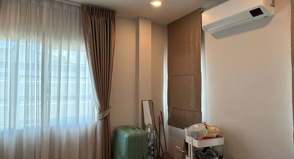 For sale 4 bedrooms house in Bang Phli, Samut Prakan