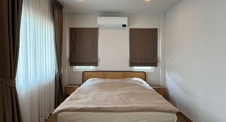 For sale 4 bedrooms house in Bang Phli, Samut Prakan