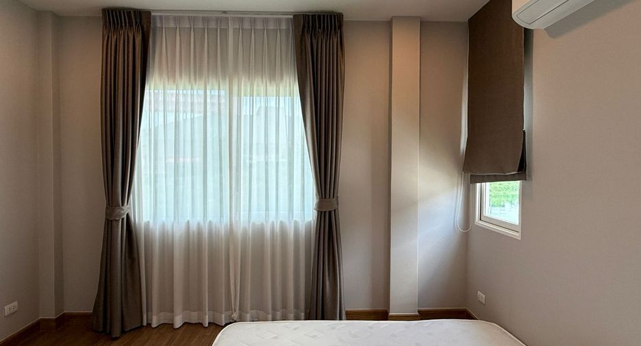 For sale 4 bedrooms house in Bang Phli, Samut Prakan