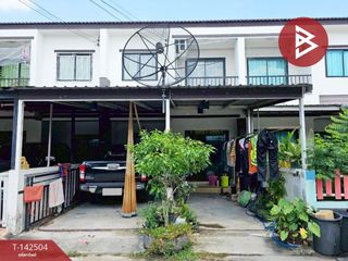 Casa adosada en venta de 3 habitaciones en Mueang Chon Buri, Chonburi